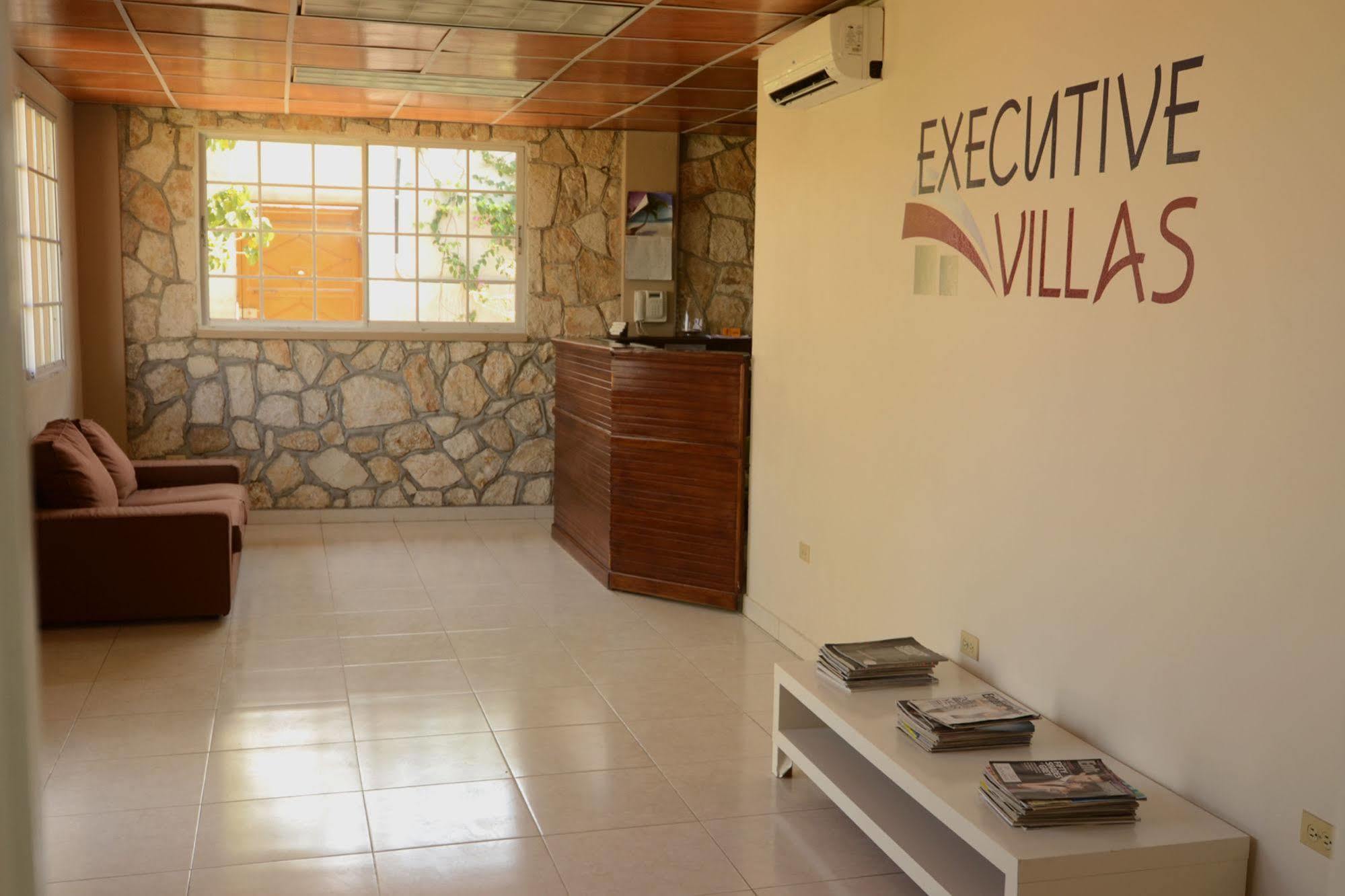 Executive Villas Порт о Пренс Екстериор снимка